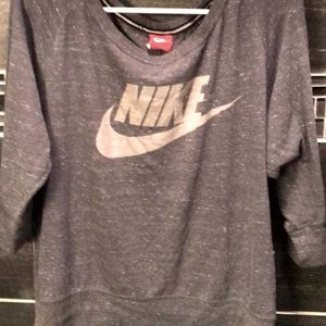 Gray large nike sweatshirt